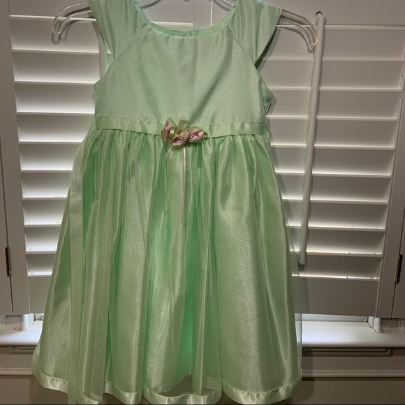 Youngland Mint Formal Dress - Picture 2 of 5